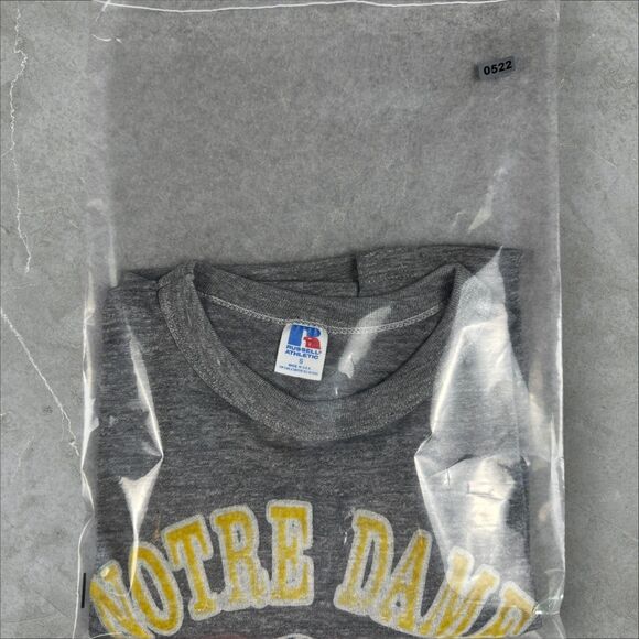 True Vintage 70's Russell Athletic Notre Dame Fighting Irish Crop Top USA -Small - Picture 8 of 8